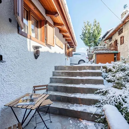 Beautiful In - Happy Appartement Courmayeur